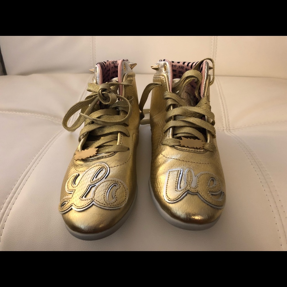 Reebok Melody Ehsani Love  Gold Euro 41 US 10